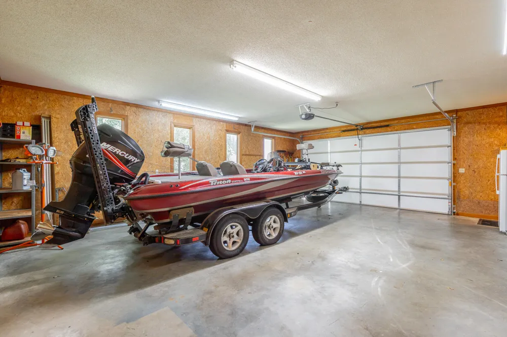 12003 Oak Cove Lane Soddy Daisy, TN 37379