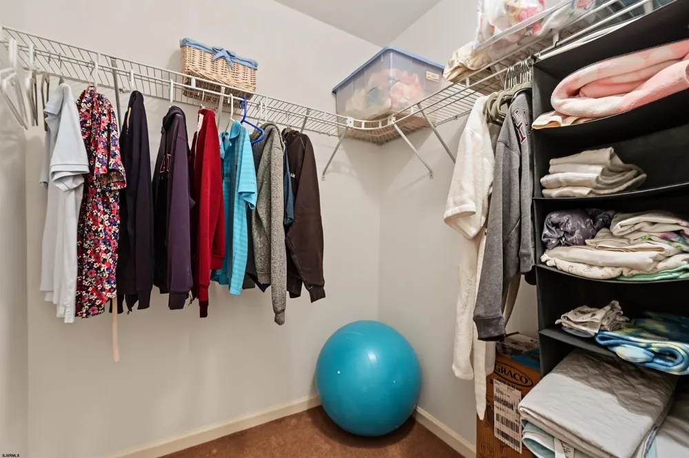 231 S 10th St Brigantine, NJ 08203