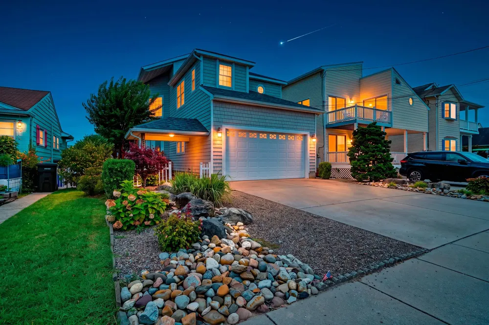 231 S 10th St Brigantine, NJ 08203