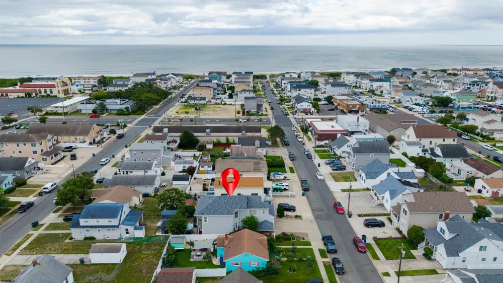 231 S 10th St Brigantine, NJ 08203