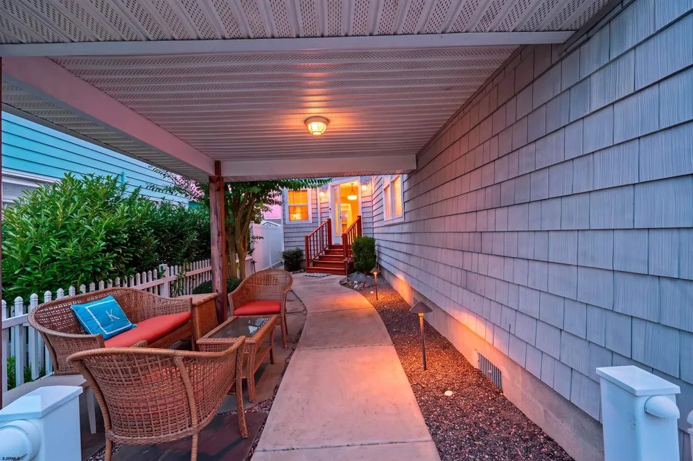 231 S 10th St Brigantine, NJ 08203