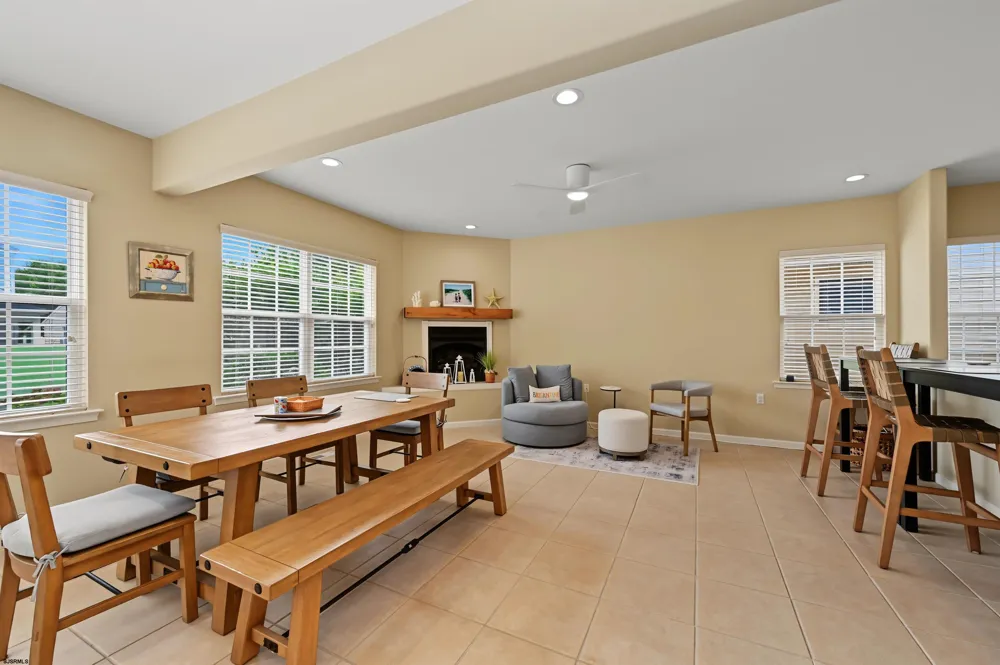 231 S 10th St Brigantine, NJ 08203