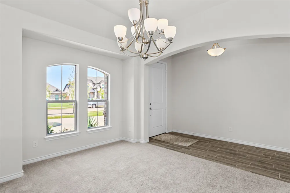 112 Mockingbird Hill Drive Joshua, TX 76058