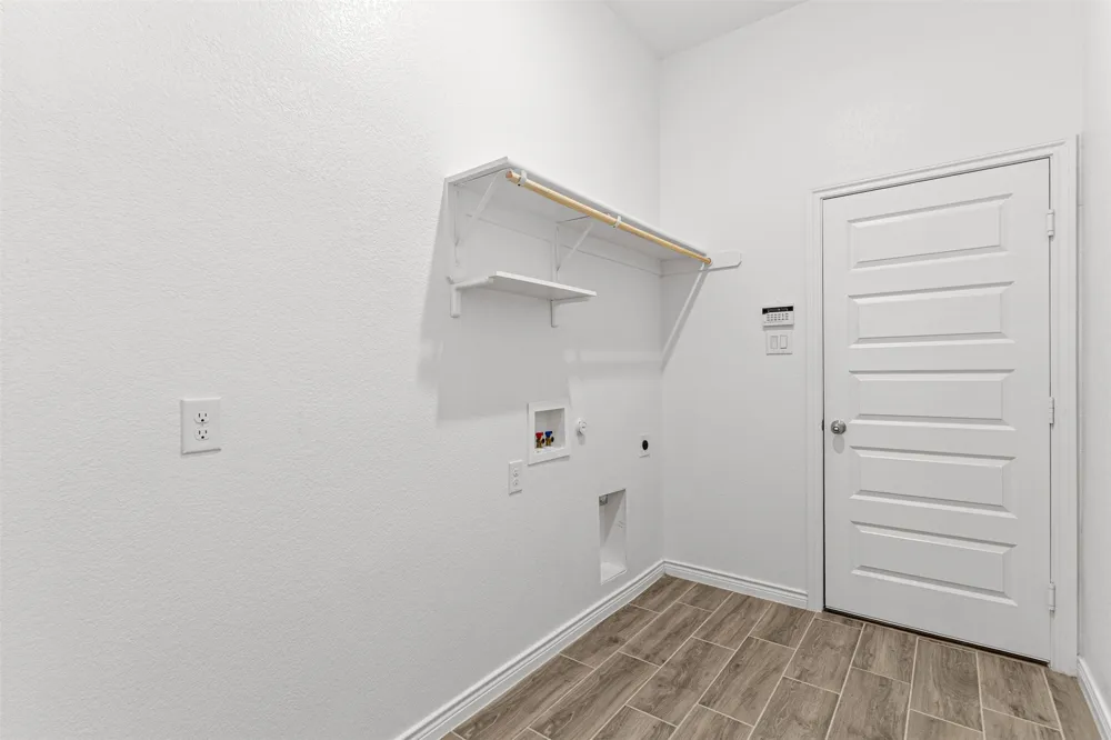112 Mockingbird Hill Drive Joshua, TX 76058