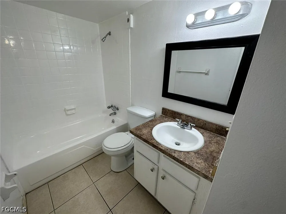Maravilla Avenue #303 Fort Myers, FL 33901