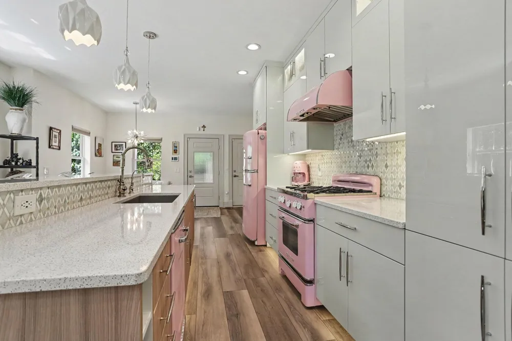 8241 Thimbleweed Trail Kalamazoo, MI 49009