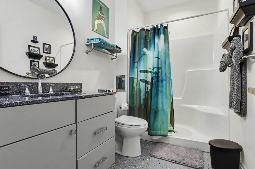 8241 Thimbleweed Trail Kalamazoo, MI 49009