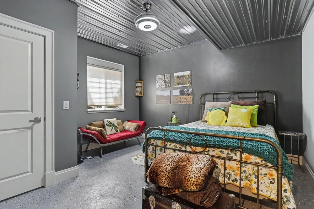 8241 Thimbleweed Trail Kalamazoo, MI 49009