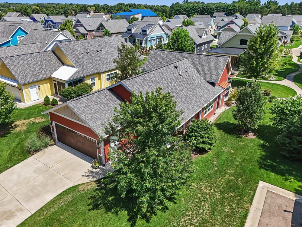 8241 Thimbleweed Trail Kalamazoo, MI 49009