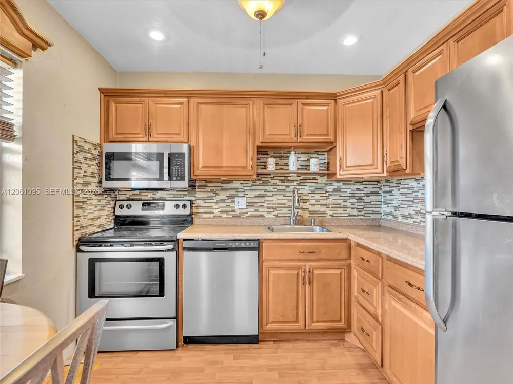 551 NW 76th Ter #208 Margate, FL 33063
