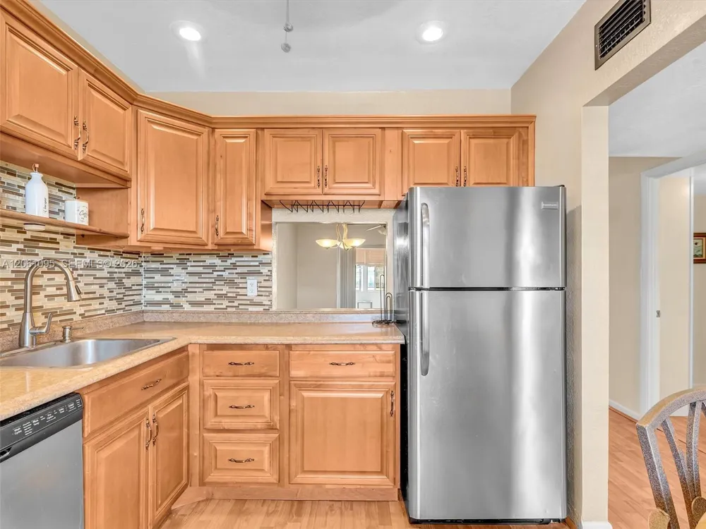 551 NW 76th Ter #208 Margate, FL 33063