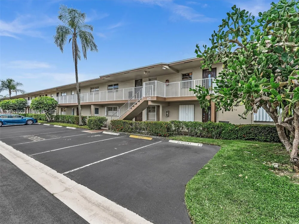 551 NW 76th Ter #208 Margate, FL 33063