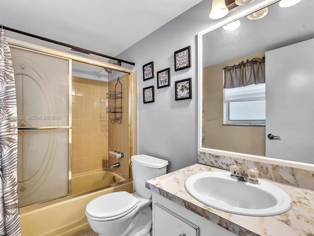 551 NW 76th Ter #208 Margate, FL 33063
