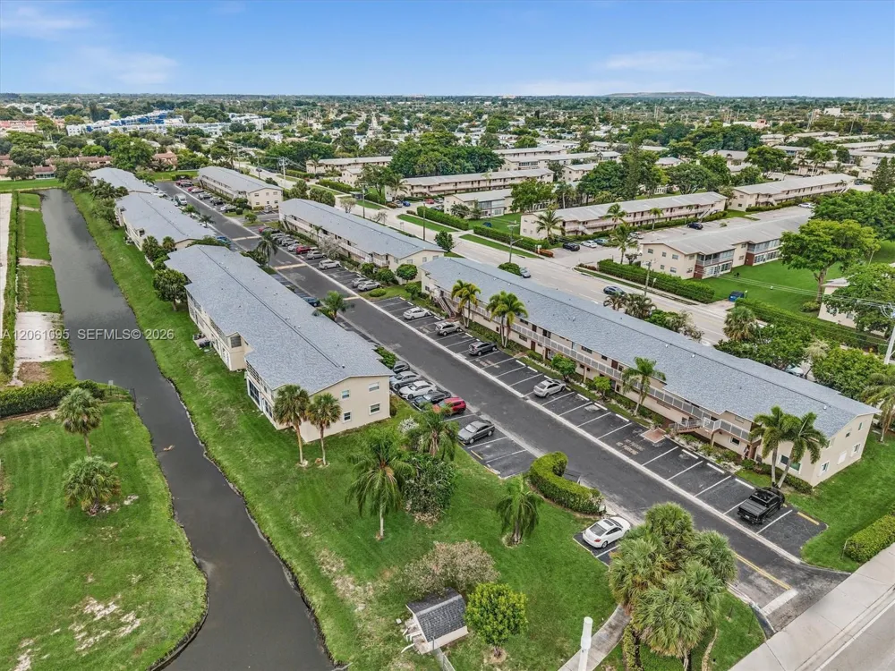 551 NW 76th Ter #208 Margate, FL 33063