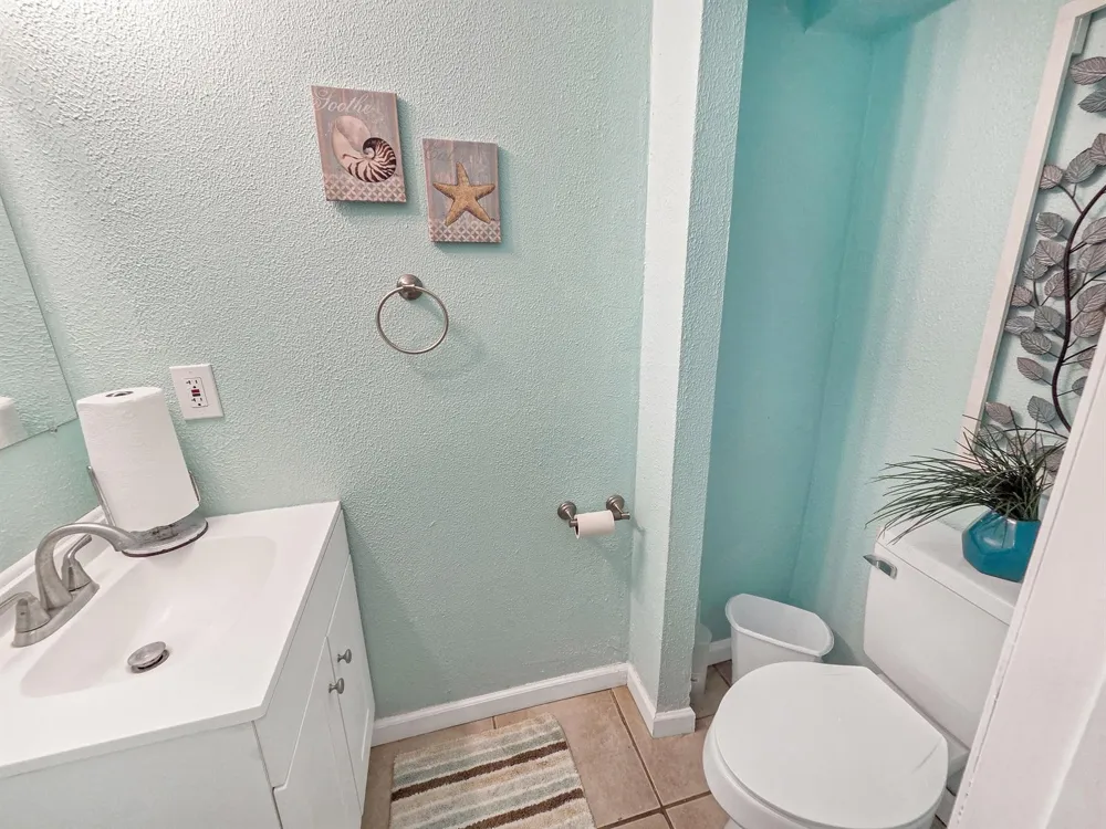 2013 SAINT LUCIE BOULEVARD Fort Pierce, FL 34946