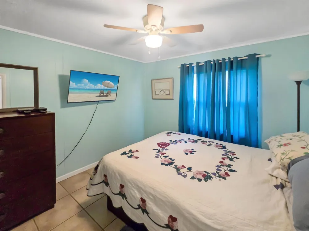 2013 SAINT LUCIE BOULEVARD Fort Pierce, FL 34946