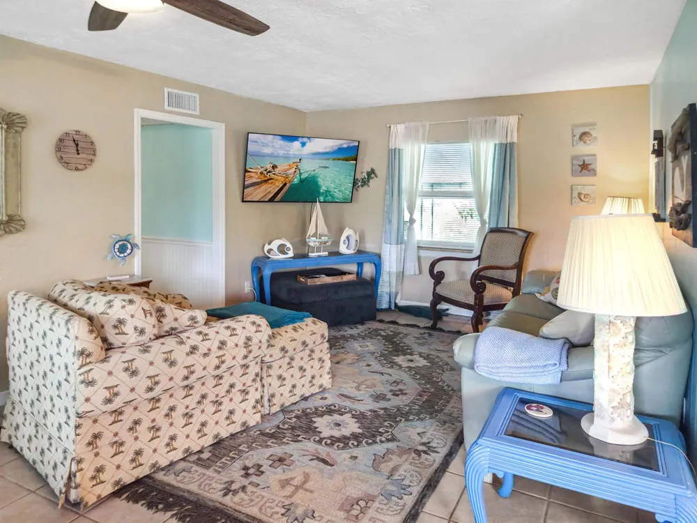 2013 SAINT LUCIE BOULEVARD Fort Pierce, FL 34946
