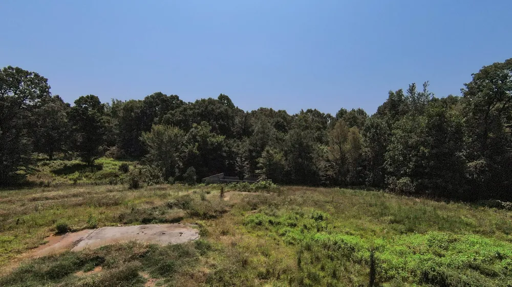 631 Jay Bird Ln Palmersville, TN 38241