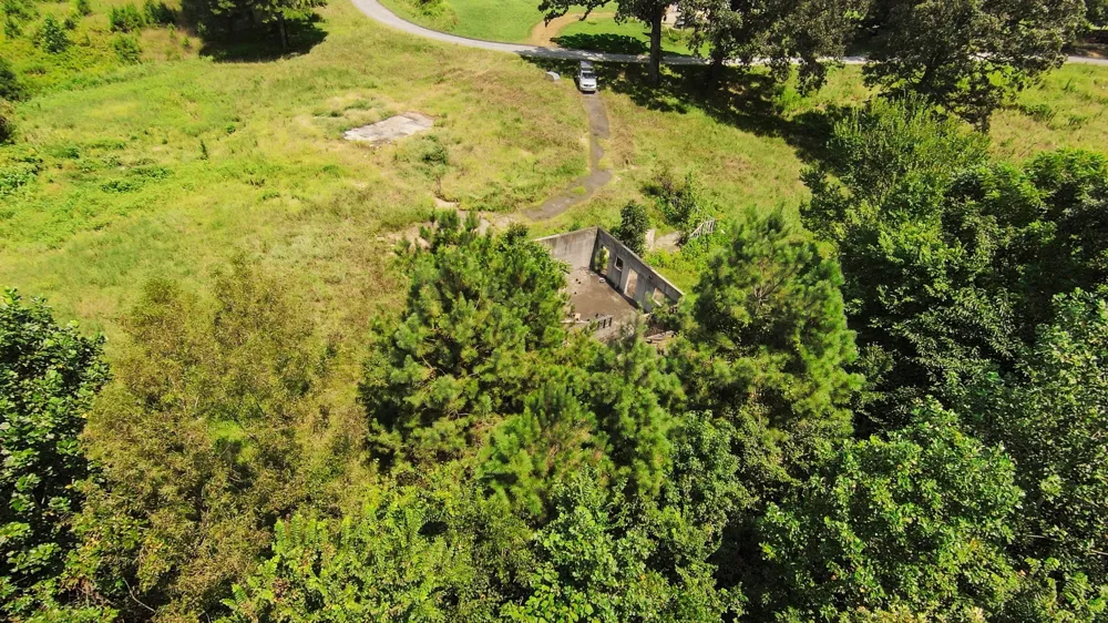 631 Jay Bird Ln Palmersville, TN 38241