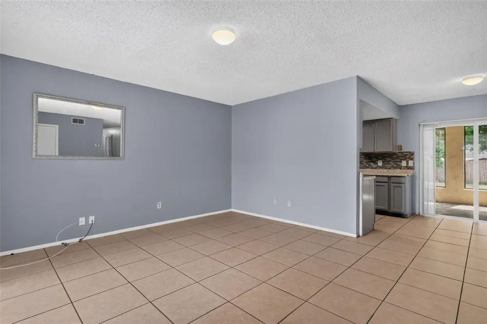 1877 WAYSIDE DRIVE Orlando, FL 32818