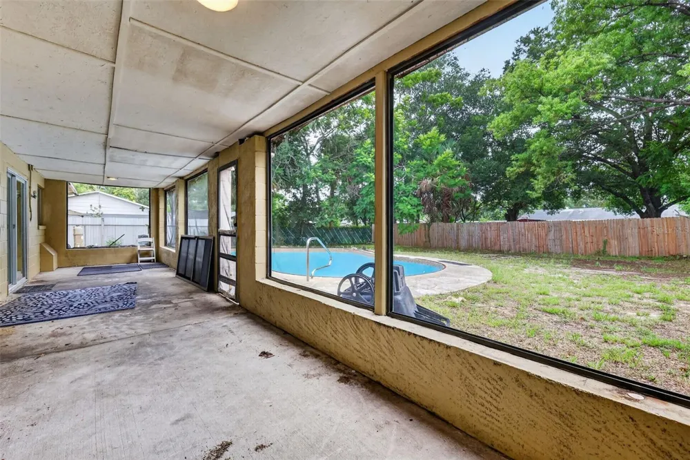 1877 WAYSIDE DRIVE Orlando, FL 32818
