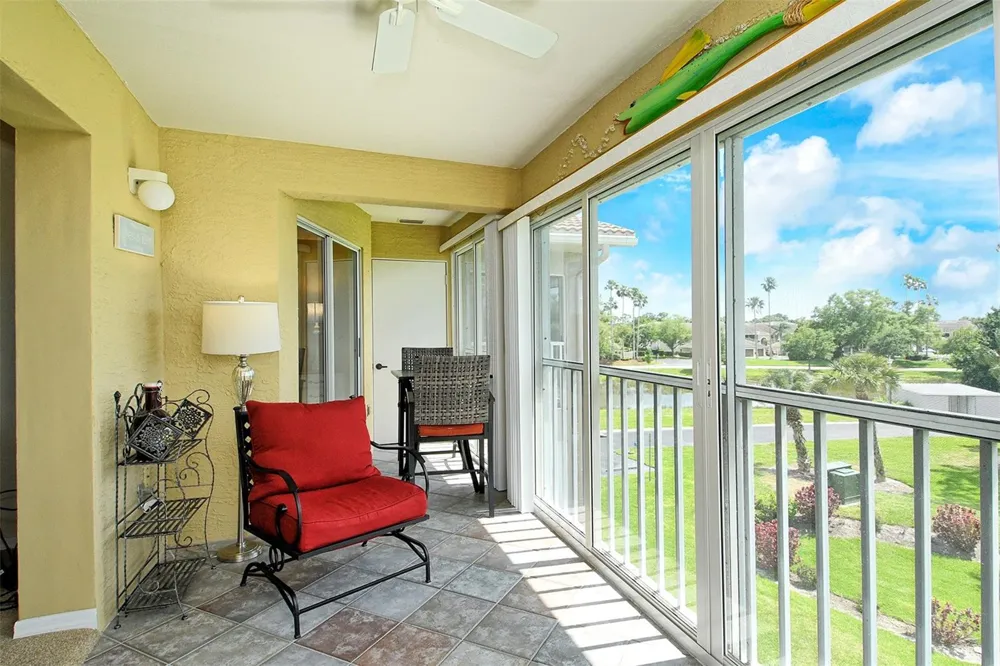 9610 CLUB SOUTH CIRCLE #4302 Sarasota, FL 34238