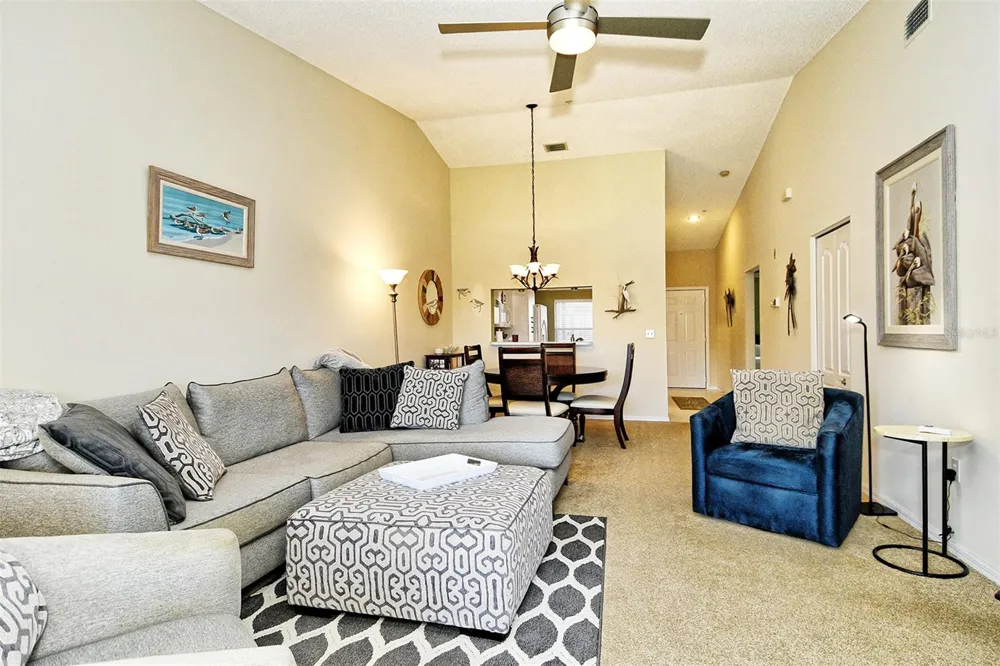 9610 CLUB SOUTH CIRCLE #4302 Sarasota, FL 34238