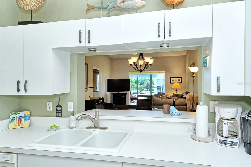9610 CLUB SOUTH CIRCLE #4302 Sarasota, FL 34238