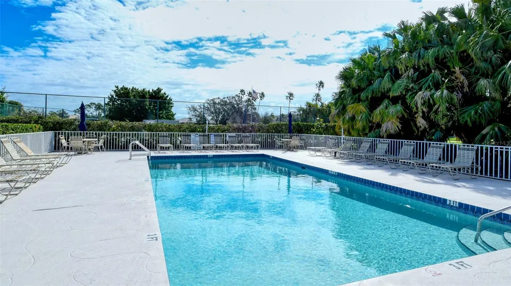 9610 CLUB SOUTH CIRCLE #4302 Sarasota, FL 34238