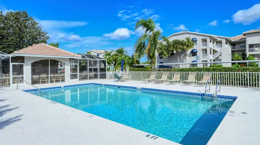 9610 CLUB SOUTH CIRCLE #4302 Sarasota, FL 34238