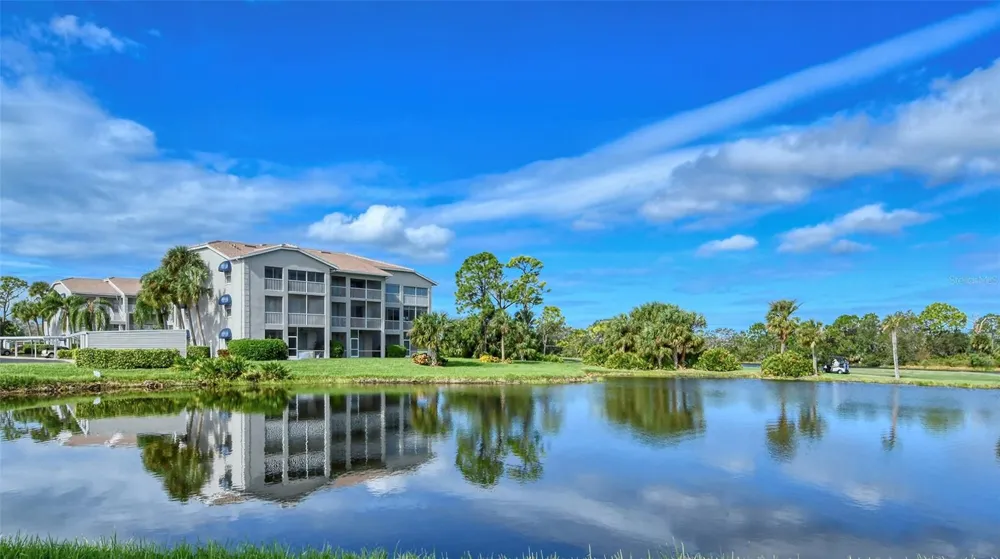9610 CLUB SOUTH CIRCLE #4302 Sarasota, FL 34238