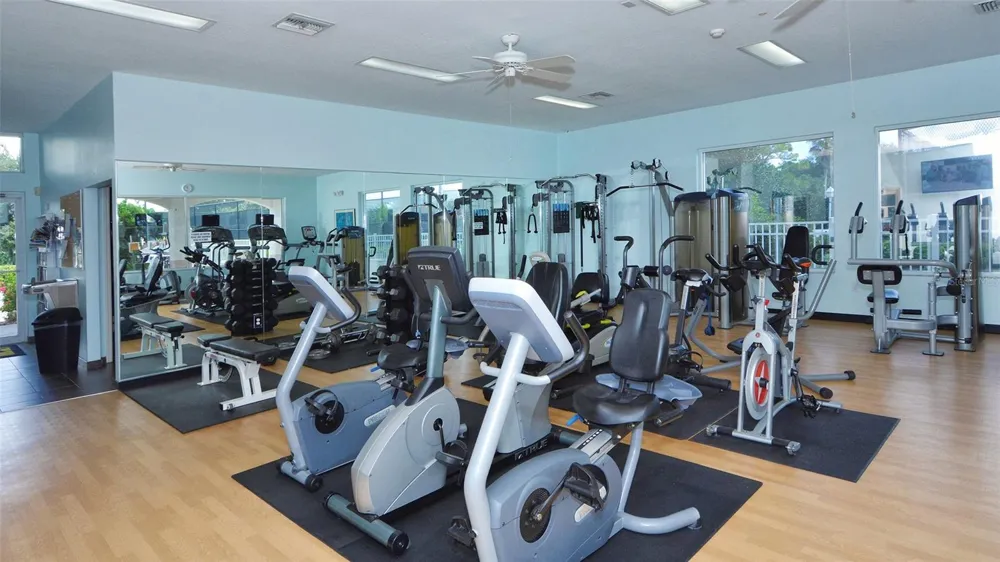 9610 CLUB SOUTH CIRCLE #4302 Sarasota, FL 34238