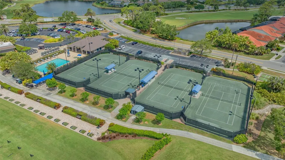 9610 CLUB SOUTH CIRCLE #4302 Sarasota, FL 34238