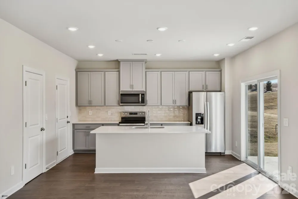 1547 31st Street NE Conover, NC 28613