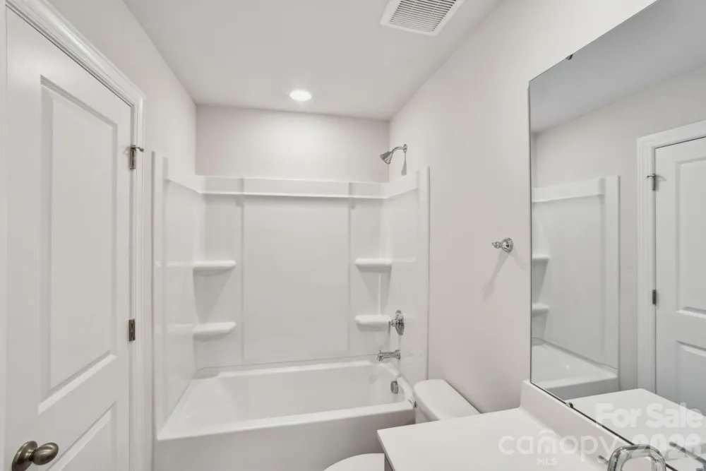 1547 31st Street NE Conover, NC 28613