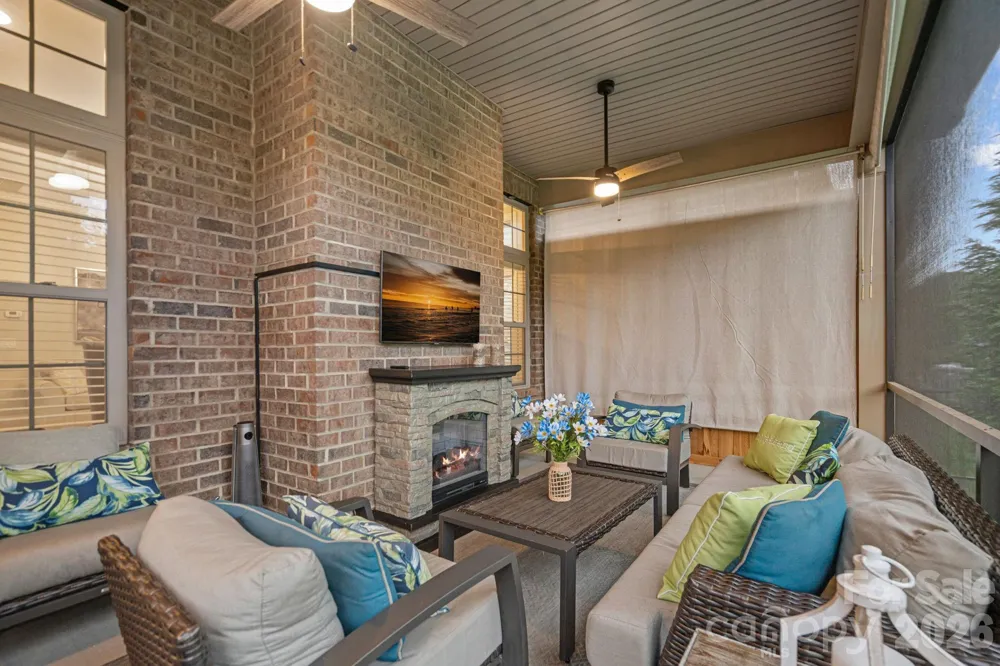 8211 Caesars Head Drive Waxhaw, NC 28173