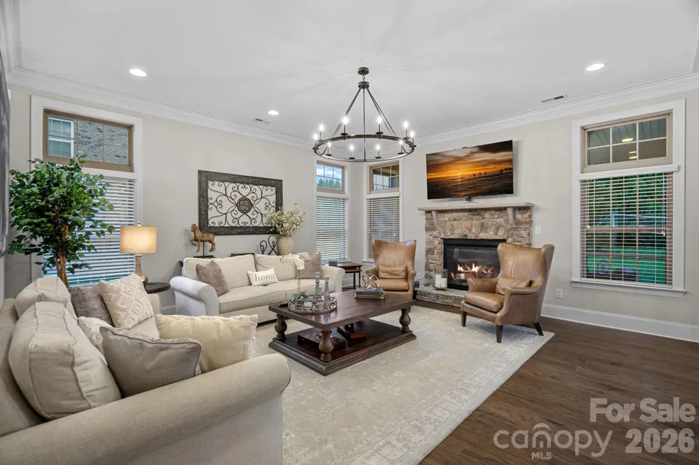 8211 Caesars Head Drive Waxhaw, NC 28173