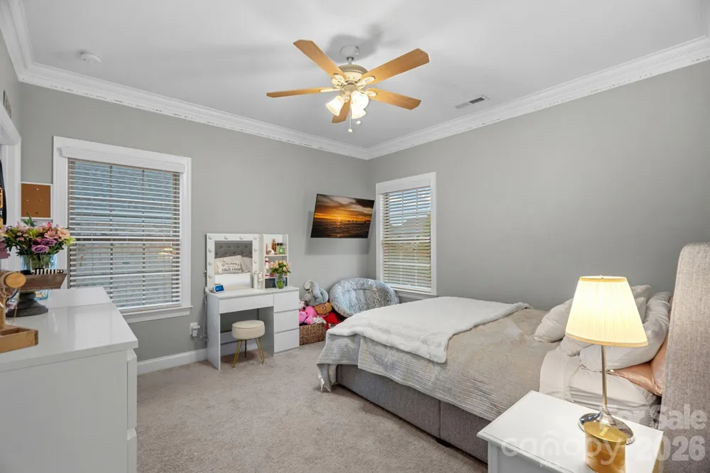 8211 Caesars Head Drive Waxhaw, NC 28173