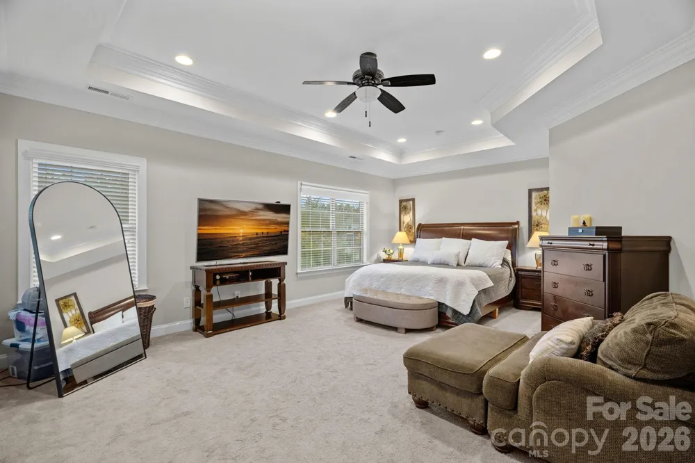 8211 Caesars Head Drive Waxhaw, NC 28173