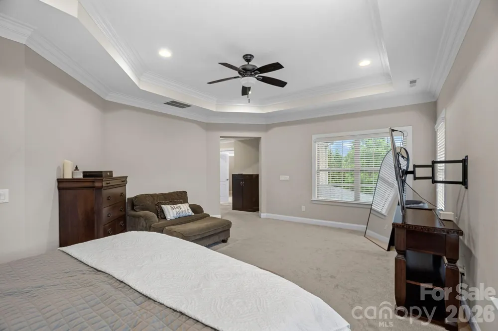 8211 Caesars Head Drive Waxhaw, NC 28173