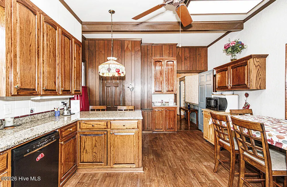 600 S Haughton Street Williamston, NC 27892