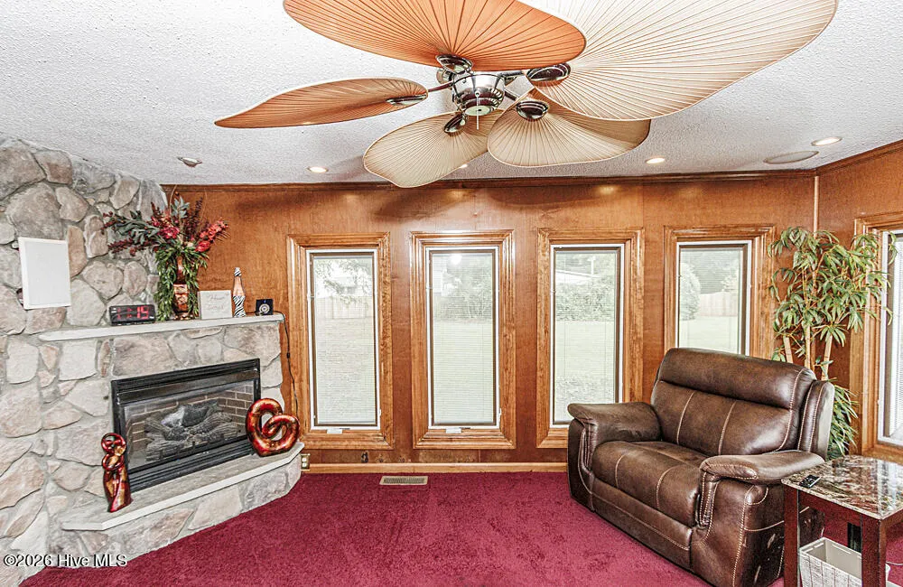 600 S Haughton Street Williamston, NC 27892