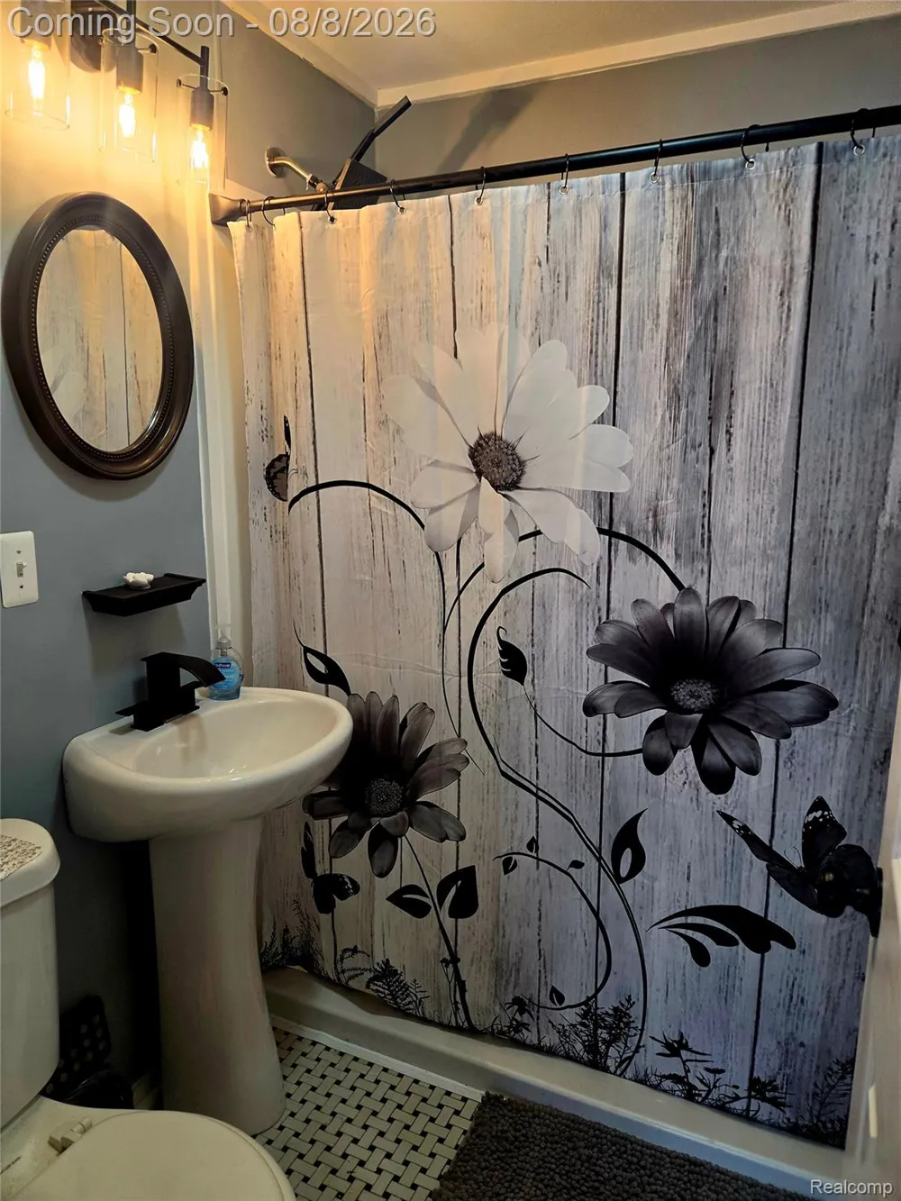 19805 Lexington Redford Charter Township, MI 48240