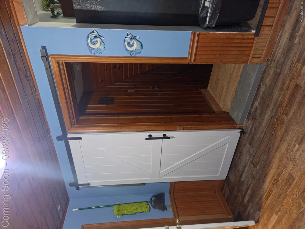 19805 Lexington Redford Charter Township, MI 48240