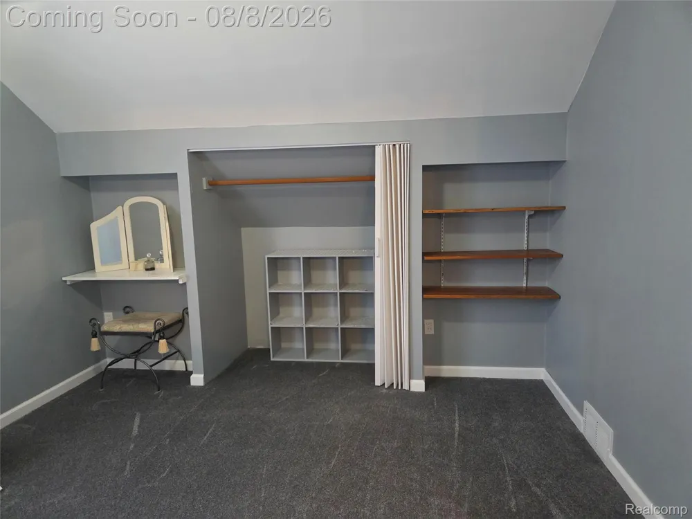 19805 Lexington Redford Charter Township, MI 48240
