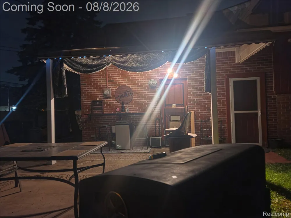 19805 Lexington Redford Charter Township, MI 48240