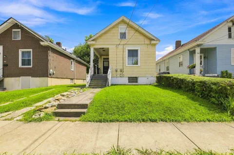 663 Elliott Avenue