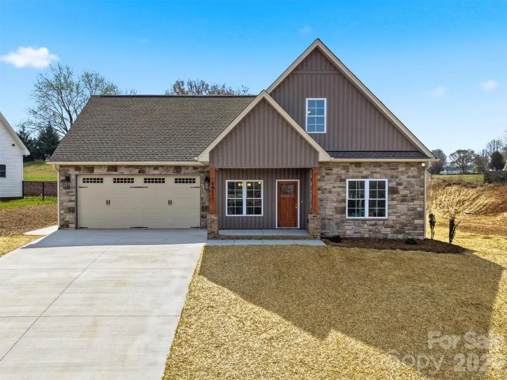 4957 Southview Drive Hickory, NC 28602