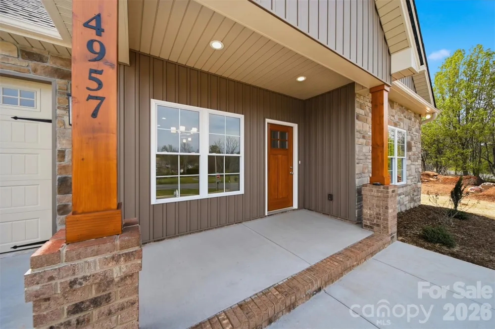 4957 Southview Drive Hickory, NC 28602