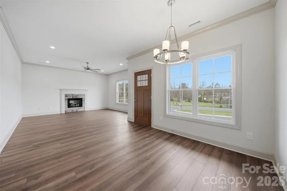 4957 Southview Drive Hickory, NC 28602